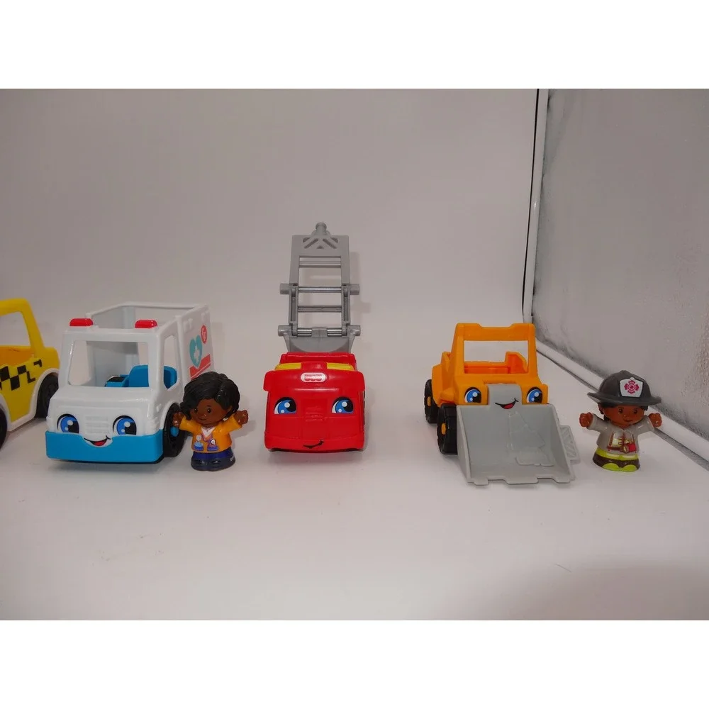Fisher Price Little People Vehicle Lot of 5 Cars and 3 Figures Multi